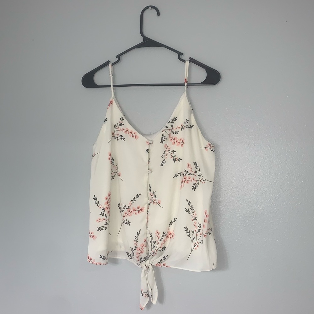 Super cute floral top